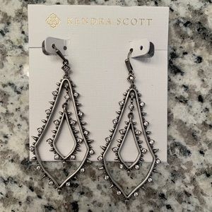 Alice Drop Earrings